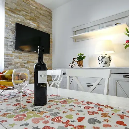 Nela Apartment Zadar